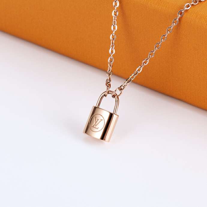 Picture of LV Necklace _SKULVnecklace02cly15612193